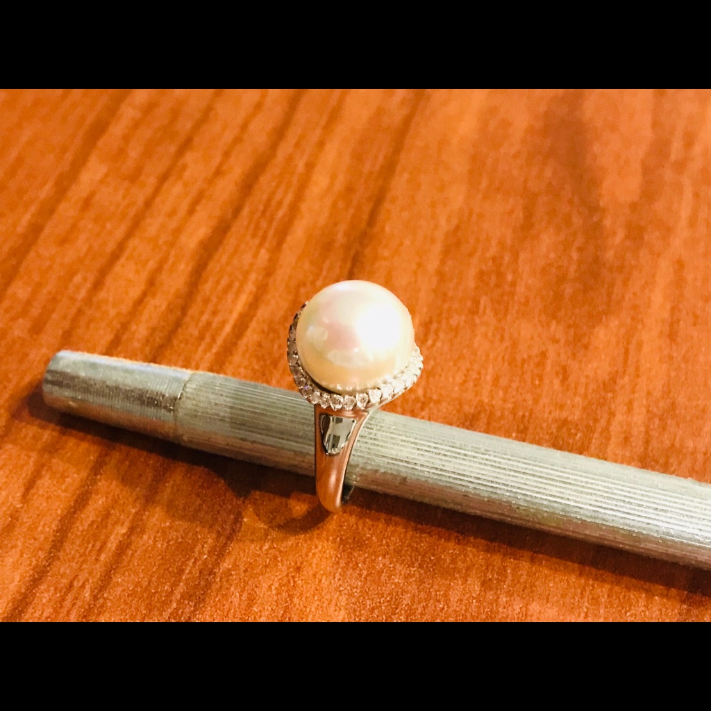Brand New Pearl Diamond Ring